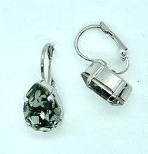 Load image into Gallery viewer, Earrings - Swarovski Hook - Pear 18x13(Med)
