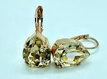 Load image into Gallery viewer, Earrings - Swarovski Hook - Pear 18x13(Med)

